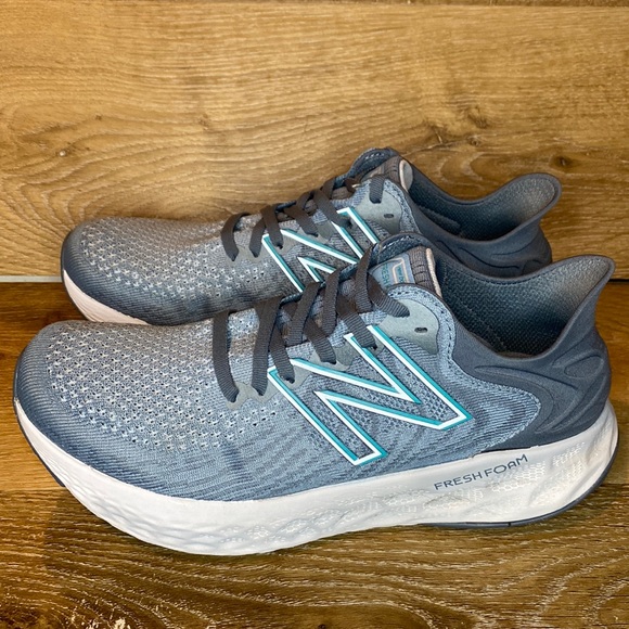 New Balance Fresh Foam 80 Size 8 